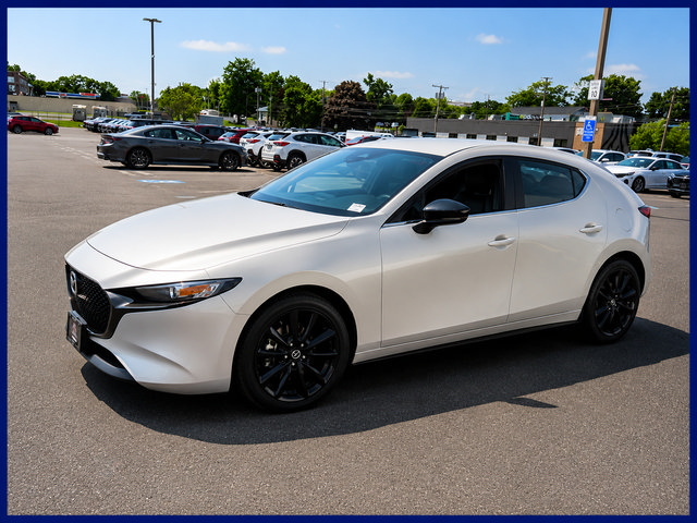 Used 2024 MAZDA MAZDA3 s FWD image 1