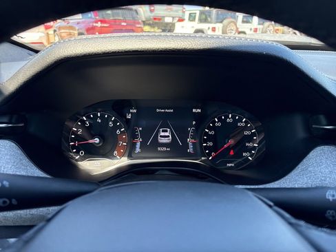 Used 2023 Jeep Compass Latitude w/ Sun and Sound Group AWD/4WD image 26