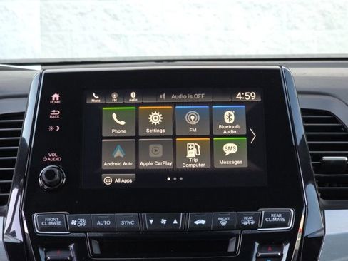 Used 2024 Honda Odyssey Sport image 14