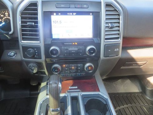 Used 2016 Ford F150 King Ranch w/ Equipment Group 601A Luxury image 19