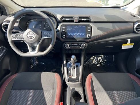 New 2025 Nissan Versa SR w/ Trunk Package image 9