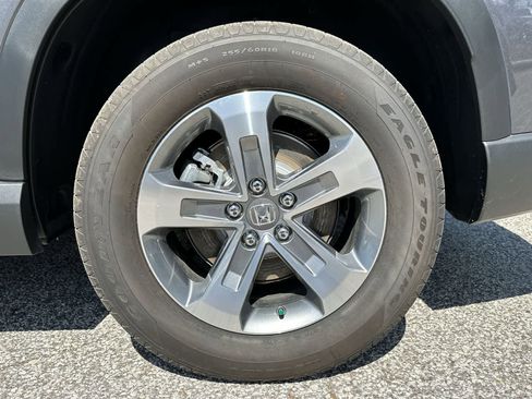 Certified 2025 Honda Pilot EX-L image 5