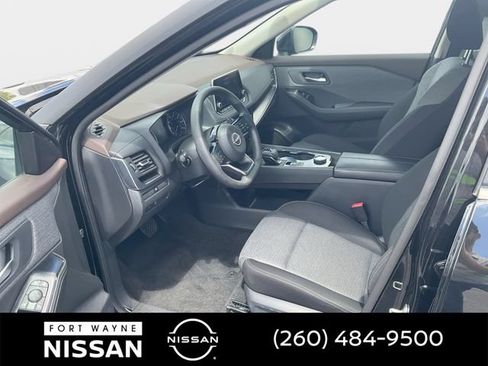 Certified 2023 Nissan Rogue SV AWD/4WD image 12