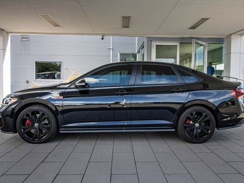 Used 2022 Volkswagen Jetta GLI Autobahn FWD image 11