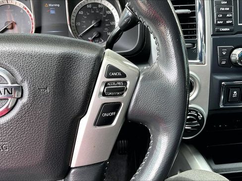 Used 2016 Nissan Titan PRO-4X AWD/4WD image 20