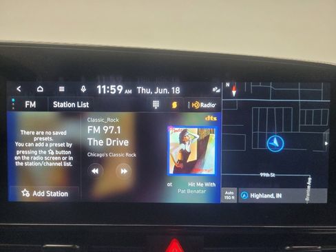 Used 2025 Hyundai Elantra SEL FWD image 25