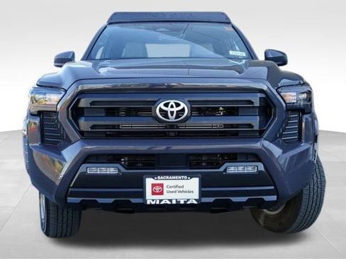 Used 2024 Toyota Tacoma SR5 image 3