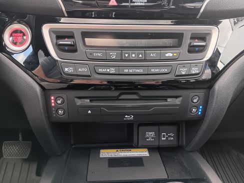 Used 2021 Honda Pilot Black Edition image 27