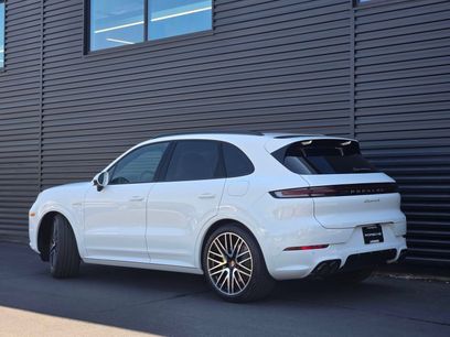 New 2025 Porsche Cayenne S