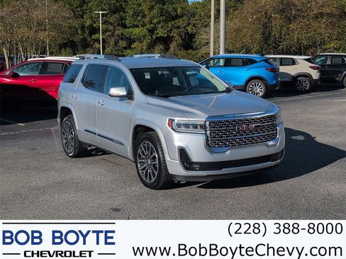 Used 2020 GMC Acadia Denali w/ Trailering Package image 1