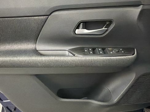 New 2026 Nissan Kicks SV w/ SV Premium Package FWD image 22