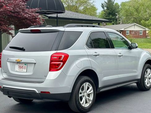 Used 2017 Chevrolet Equinox LT w/ Convenience Package FWD image 10