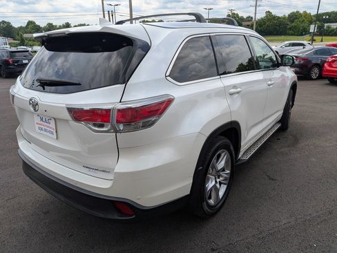 Used 2016 Toyota Highlander Limited AWD/4WD image 6