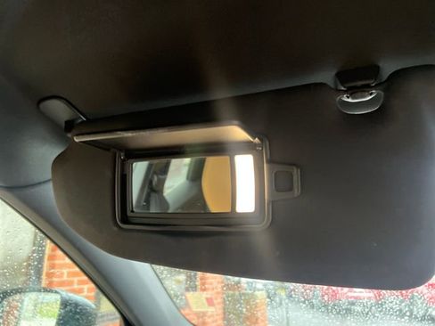 Used 2019 Volvo XC60 T6 Momentum w/ Premium Package image 33