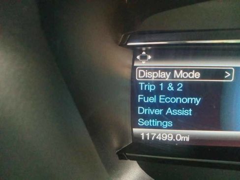 Used 2016 Ford Explorer XLT w/ Equipment Group 202A image 12