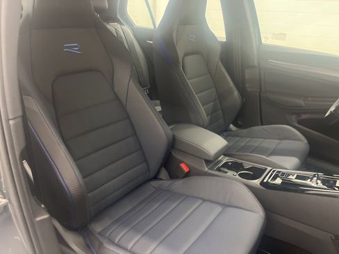 New 2026 Volkswagen Golf image 44