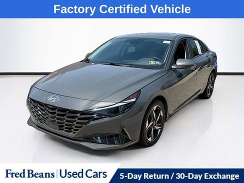 Used 2023 Hyundai Elantra Limited FWD image 3