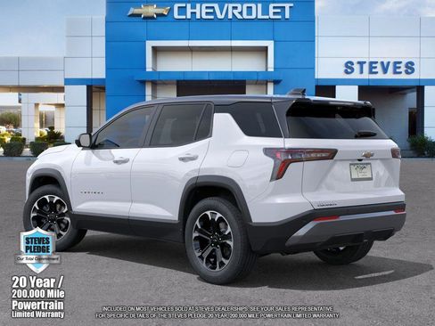 New 2026 Chevrolet Equinox LT w/ Safety and Technology Package FWD image 3