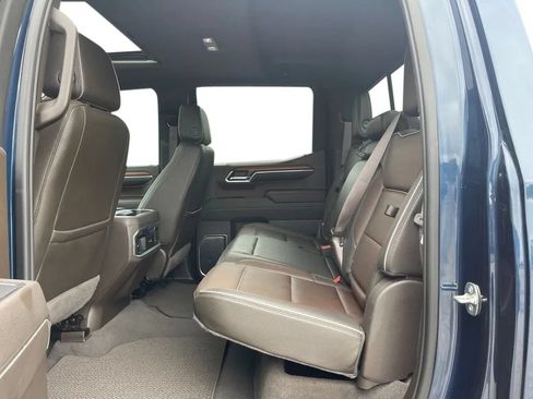 Used 2023 GMC Sierra 1500 Denali w/ Denali Reserve Package AWD/4WD image 18