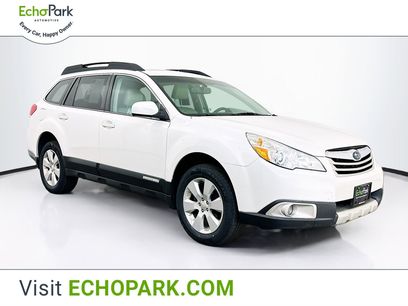 Used 2011 Subaru Outback 2.5i Limited w/ PWR Moonroof Pkg