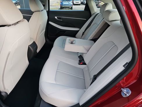 New 2026 Hyundai Sonata SEL FWD image 15