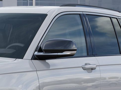 New 2026 Jeep Grand Cherokee Limited RWD image 12