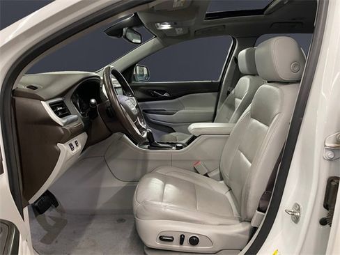 Used 2019 GMC Acadia SLT image 9