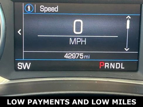 Used 2024 Chevrolet Equinox LT image 19