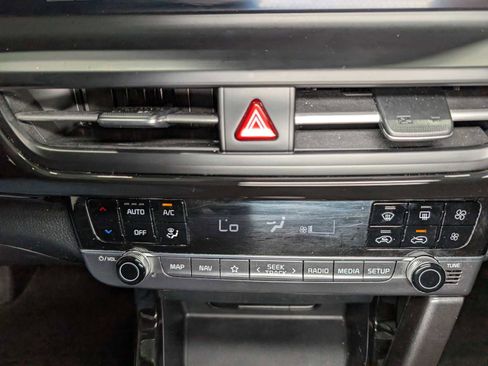 Used 2024 Kia Seltos S AWD/4WD image 31