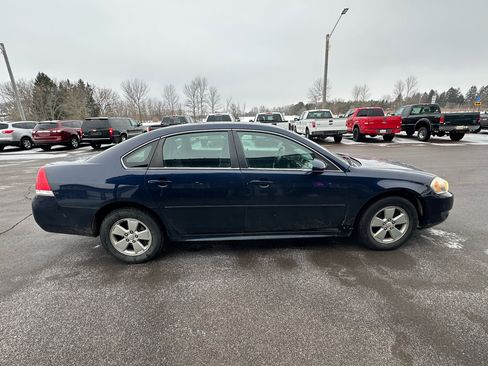 Used 2011 Chevrolet Impala LT image 6
