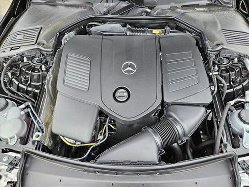 Certified 2025 Mercedes-Benz C 300 Sedan image 16