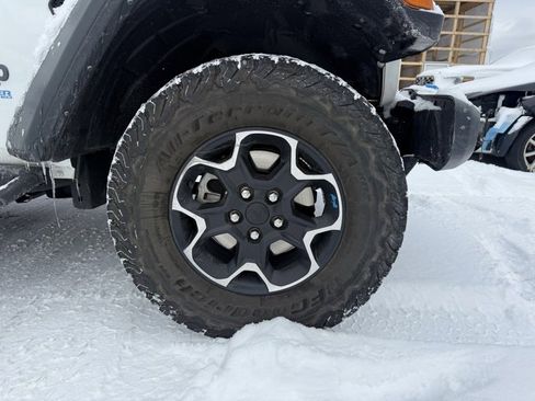 Used 2022 Jeep Wrangler Unlimited Rubicon 4xe w/ Cold Weather Group image 4