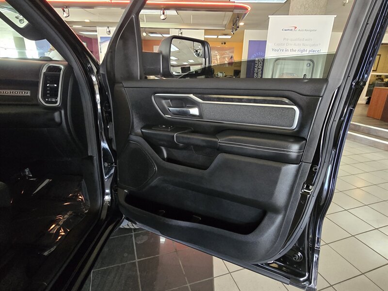 Used 2019 RAM 1500 Big Horn AWD/4WD image 13