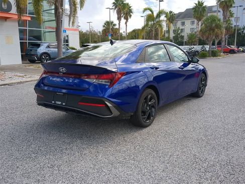 New 2026 Hyundai Elantra Sport image 7