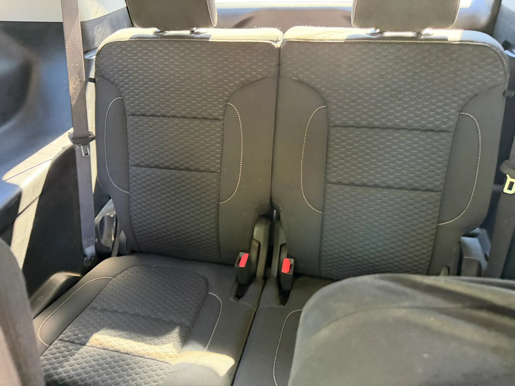 Used 2017 GMC Acadia SLE w/ Driver Alert Package I AWD/4WD image 17