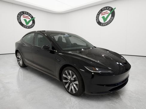 Used 2025 Tesla Model 3 Long Range RWD image 7