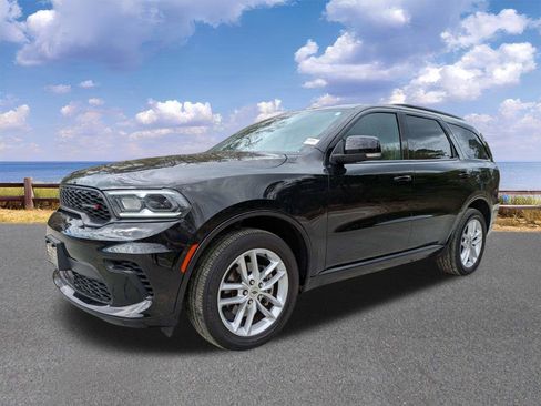 Certified 2024 Dodge Durango GT image 4