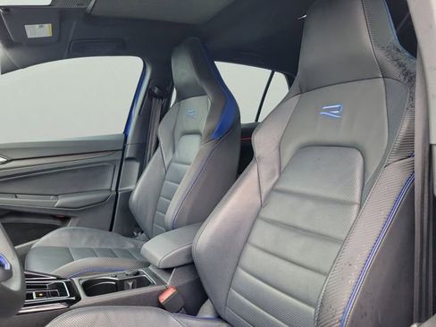 Used 2024 Volkswagen Golf R image 19