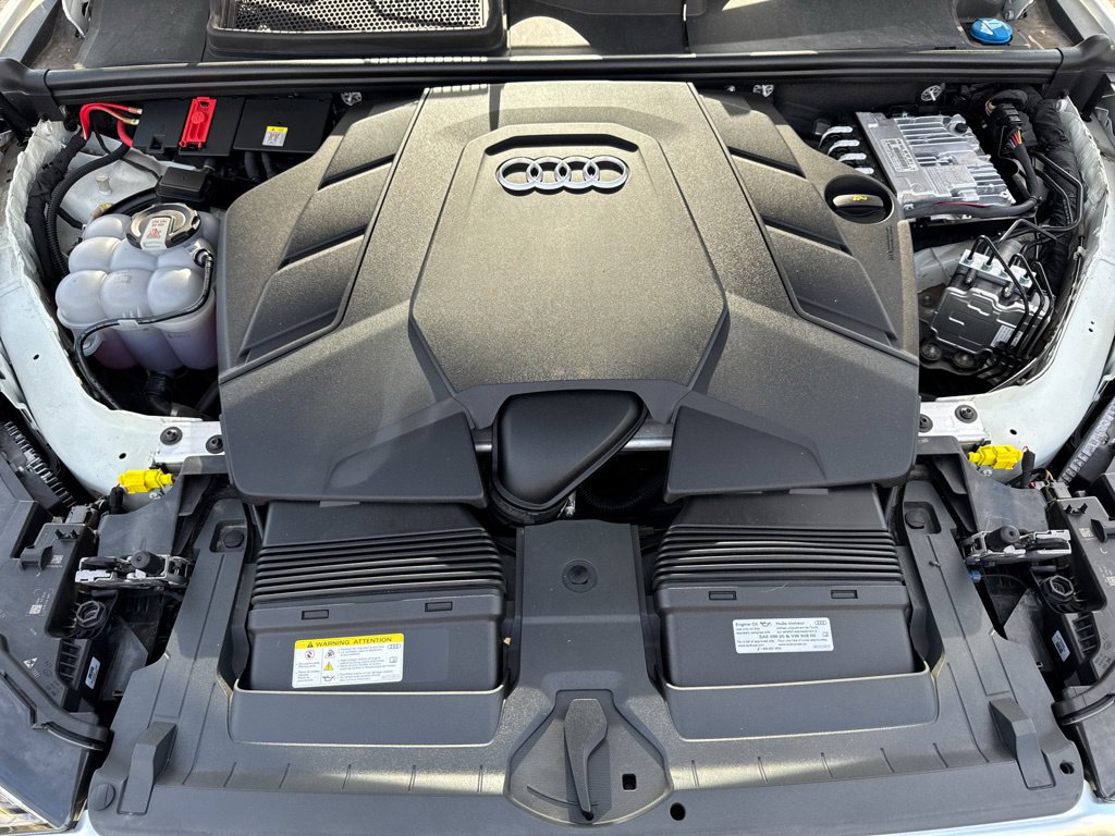 Used 2025 Audi Q7 3.0T Premium Plus AWD/4WD image 52