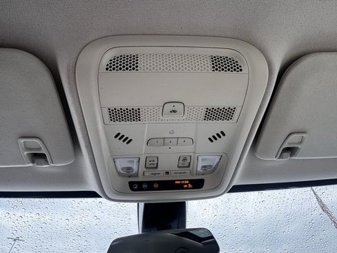 Used 2023 Cadillac XT5 Premium Luxury image 21