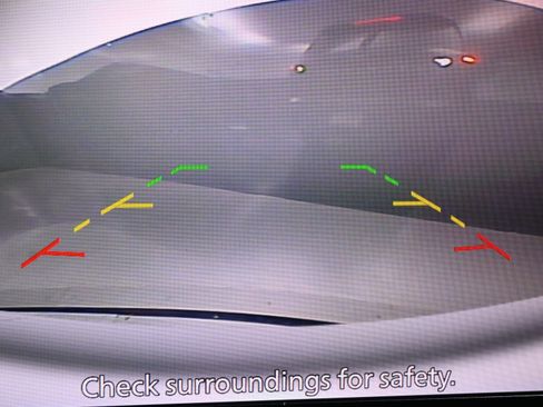 Certified 2024 Nissan Pathfinder S image 18