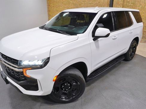 Used 2022 Chevrolet Tahoe 2WD image 2
