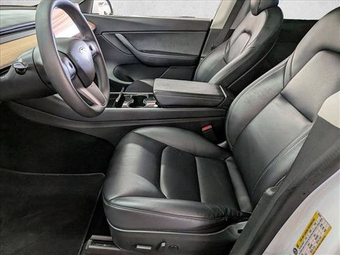 Used 2020 Tesla Model Y Long Range AWD/4WD image 21