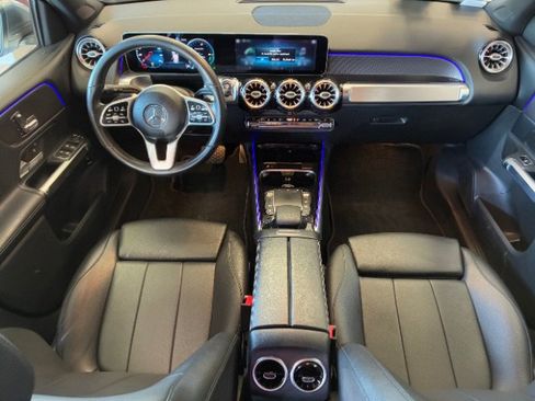 Used 2021 Mercedes-Benz GLB 250 GLB 250 image 3