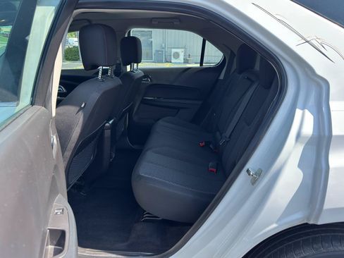 Used 2014 Chevrolet Equinox LS AWD/4WD image 13