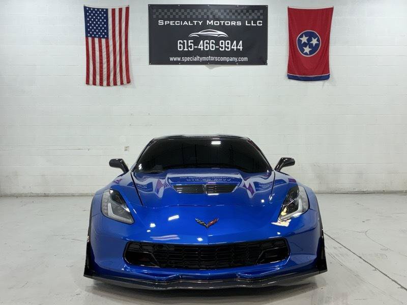 Used 2015 Chevrolet Corvette Z06 w/ 3LZ Preferred Equipment Group RWD image 2