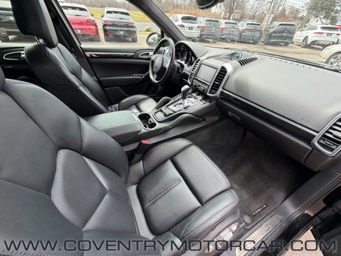 Used 2012 Porsche Cayenne S image 34