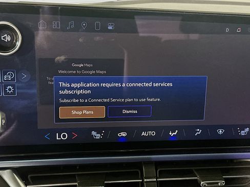 Used 2025 Chevrolet Equinox EV LT w/ Convenience Package image 22