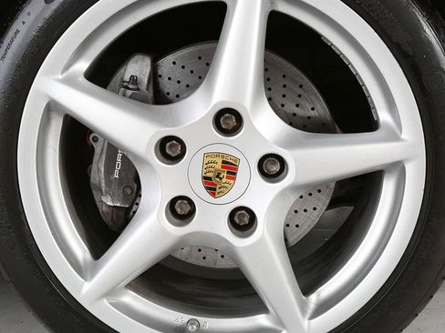Used 2006 Porsche 911 Carrera RWD image 13