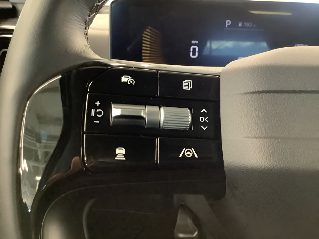 Certified 2026 Kia Sorento X-Line EX AWD/4WD image 24